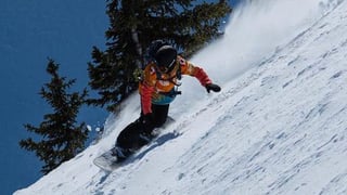 ¡Queda sepultada por un alud de 250 metros y consigue sobrevivir!