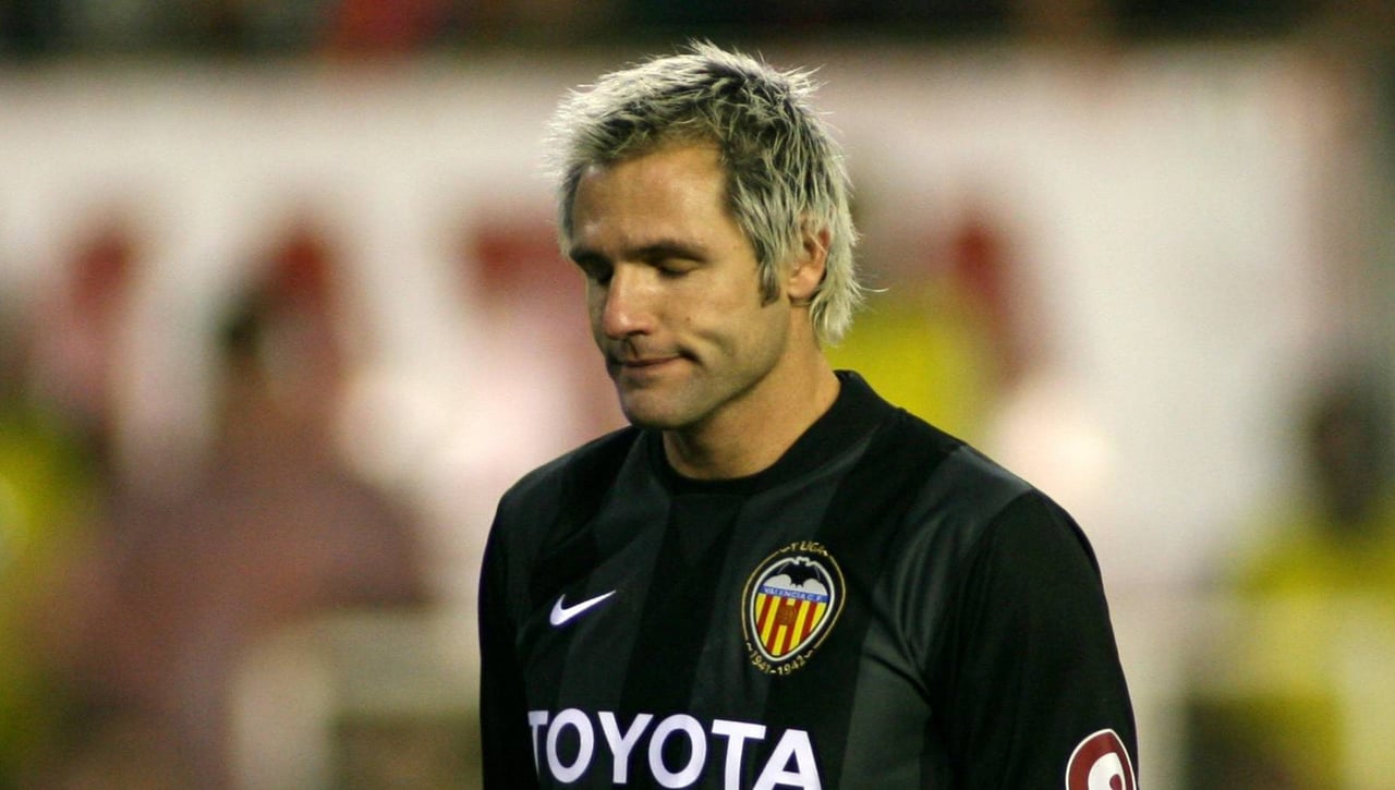 Cañizares aprueba el descenso del Valencia con una condición
