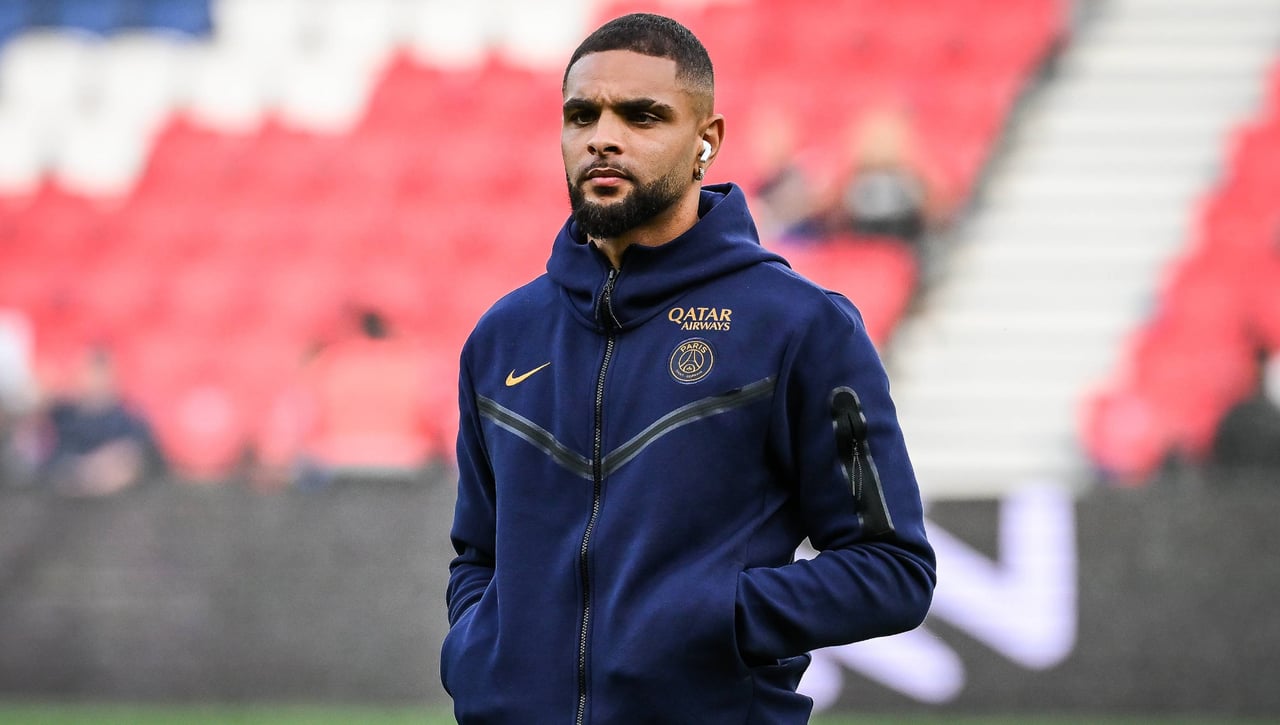 De ofrecerse al Girona a salir por la puerta de atrás del PSG