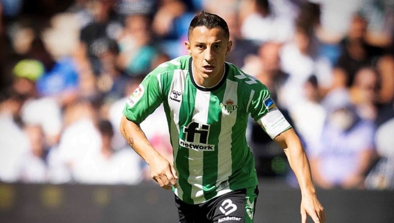 Guardado pudo salir del Betis por el "estrés" de las inscripciones; su lenguaje "no verbal" con Pellegrini, Carvalho...