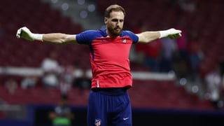 Oblak persigue a Fernando Torres
