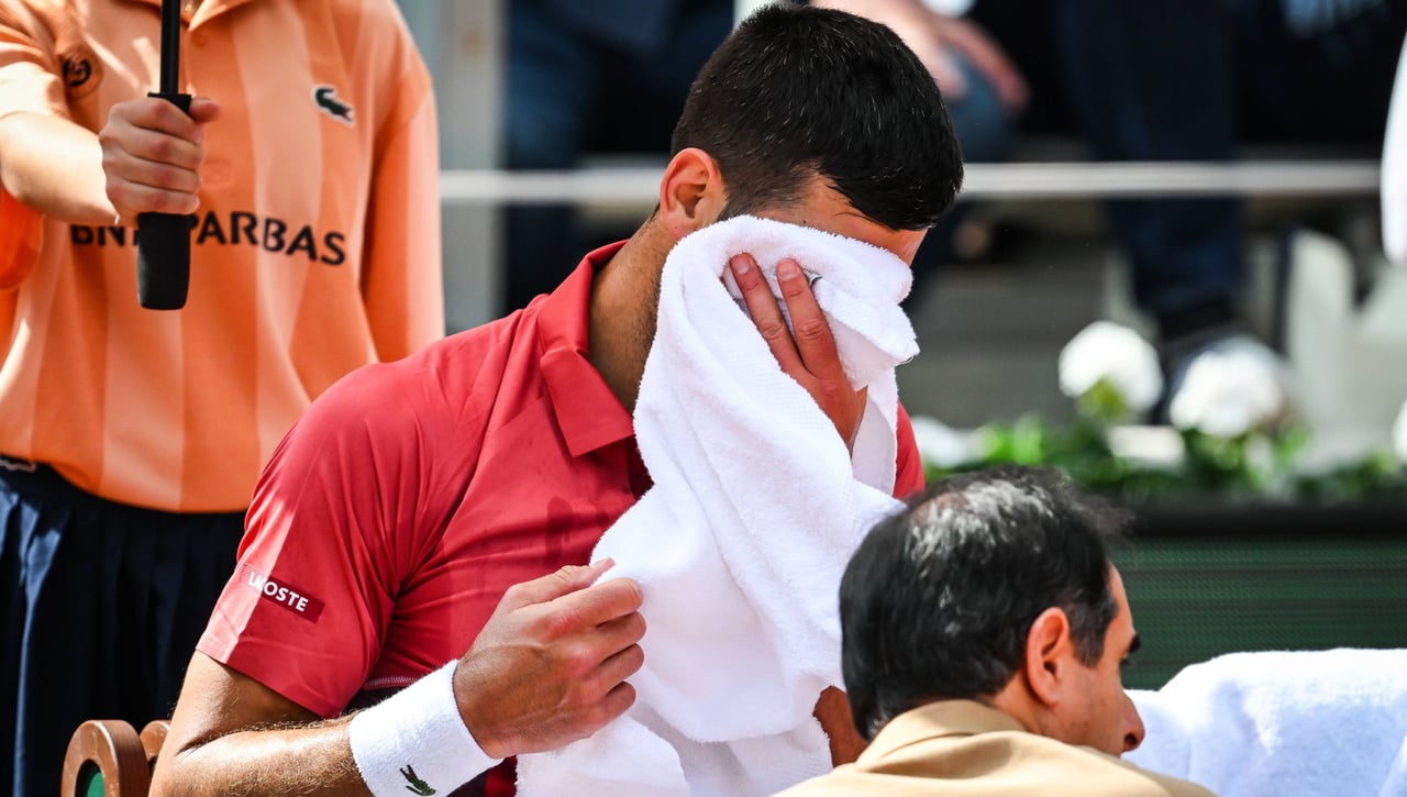 El médico que operó a Novak Djokovic desvela sus opciones en Wimbledon
