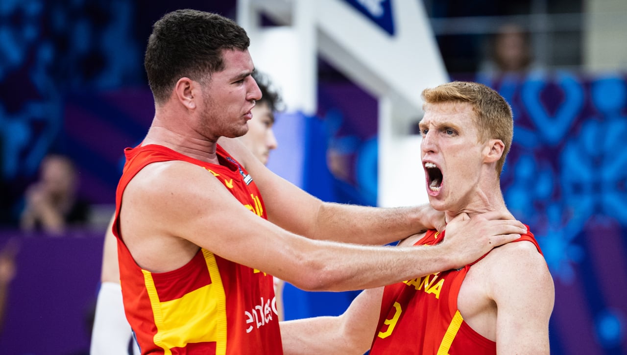 69-72: España gana sufriendo a Turquía, pero se clasifica como primera de grupo