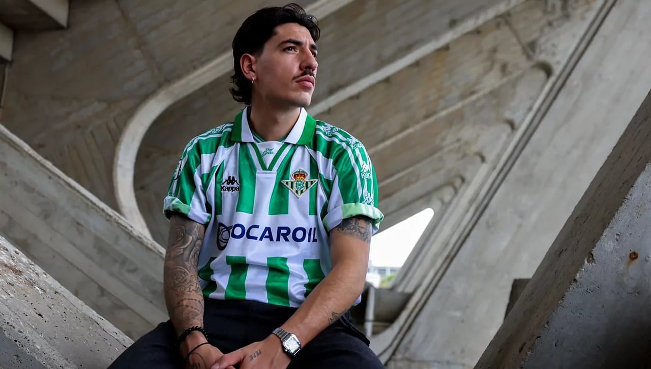 La enigmática foto que hace aumentar el 'hype' con Bellerín