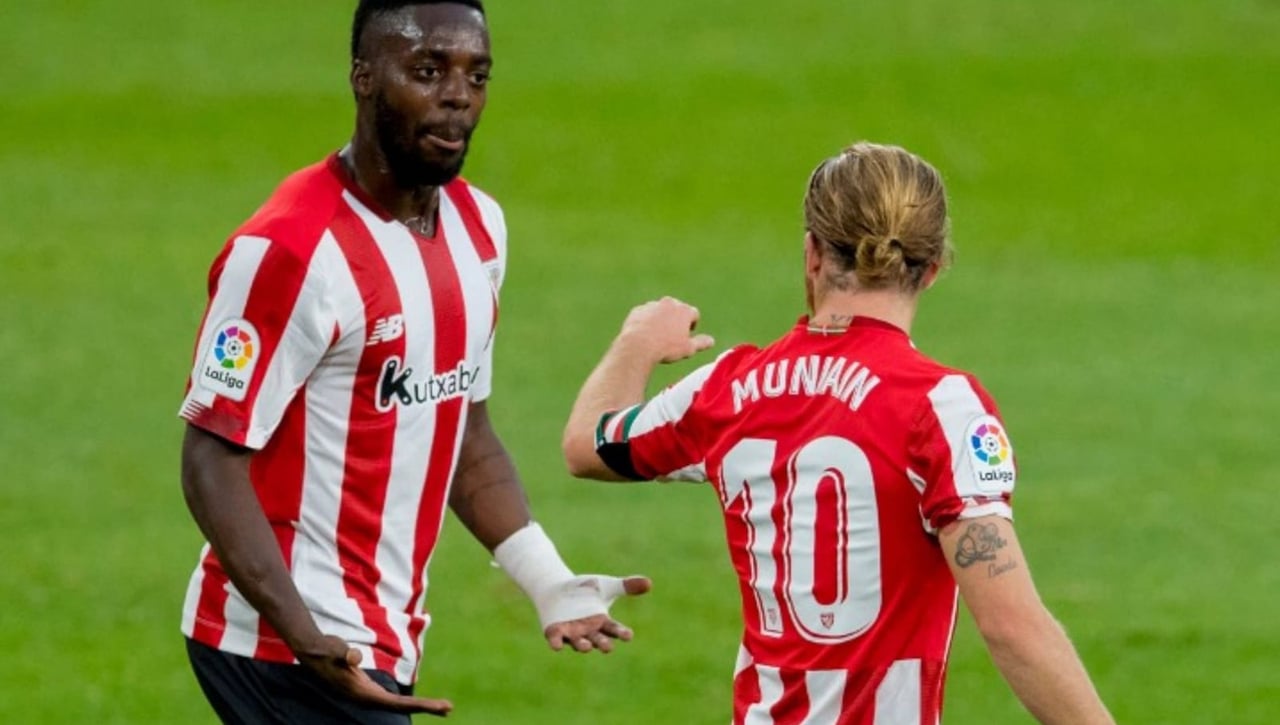 El relevo de Iñaki Williams a Iker Muniain