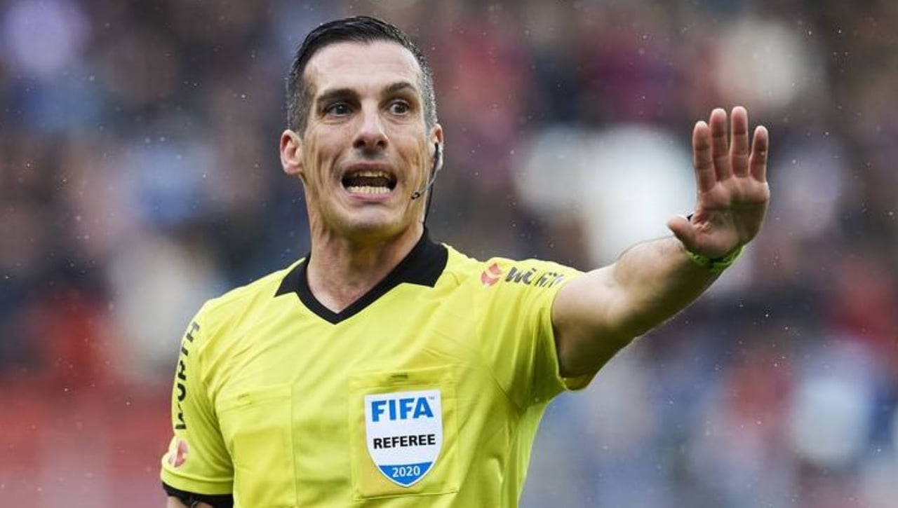 Un ex árbitro desvela una "sala paralela" VAR y el CTA se defiende