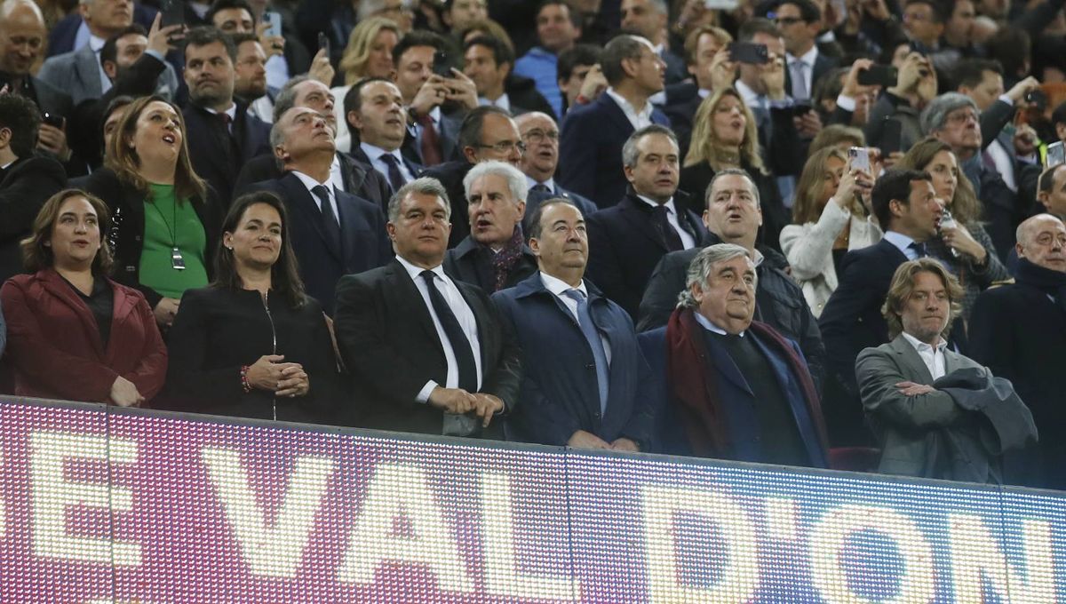Abierto el expediente de la UEFA al Barcelona por el 'Caso Negreira'