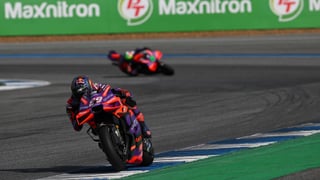 Jorge Martín se repone del golpe y supera a Bagnaia en Buriram