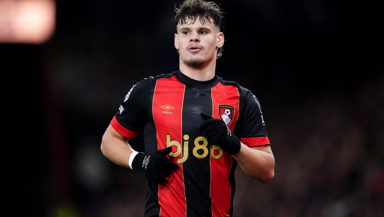 Kerkez firmará por el Liverpool