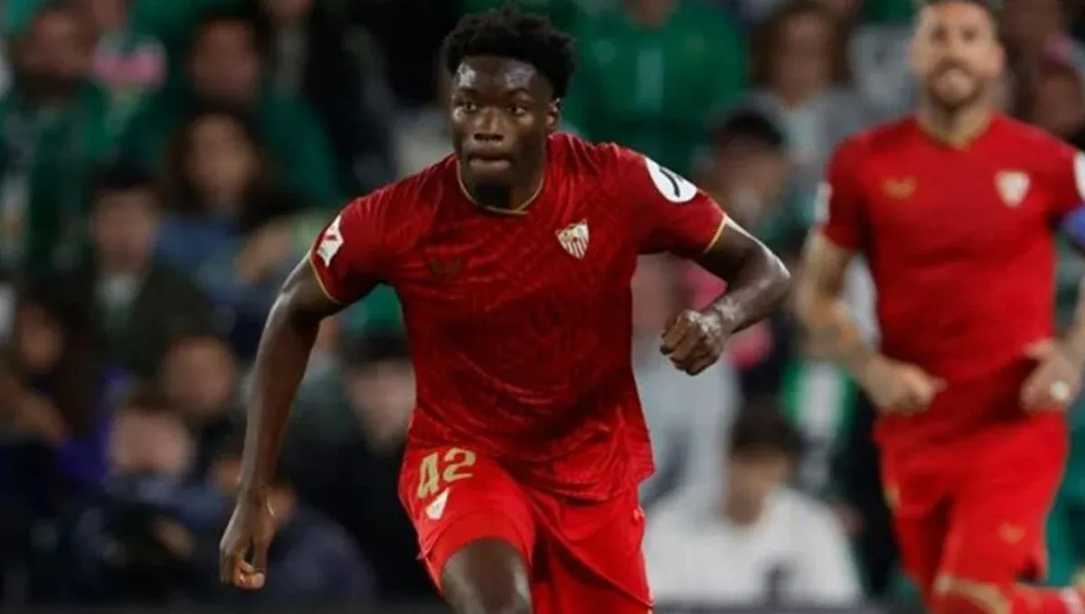 La competencia del Sevilla por Agoumé