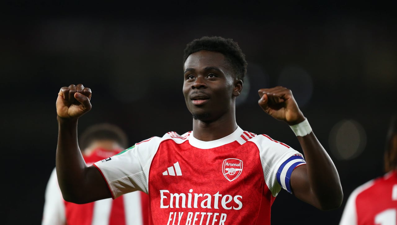 El Arsenal acelera para renovar a Bukayo Saka, pero el futuro de Arteta sigue en pausa