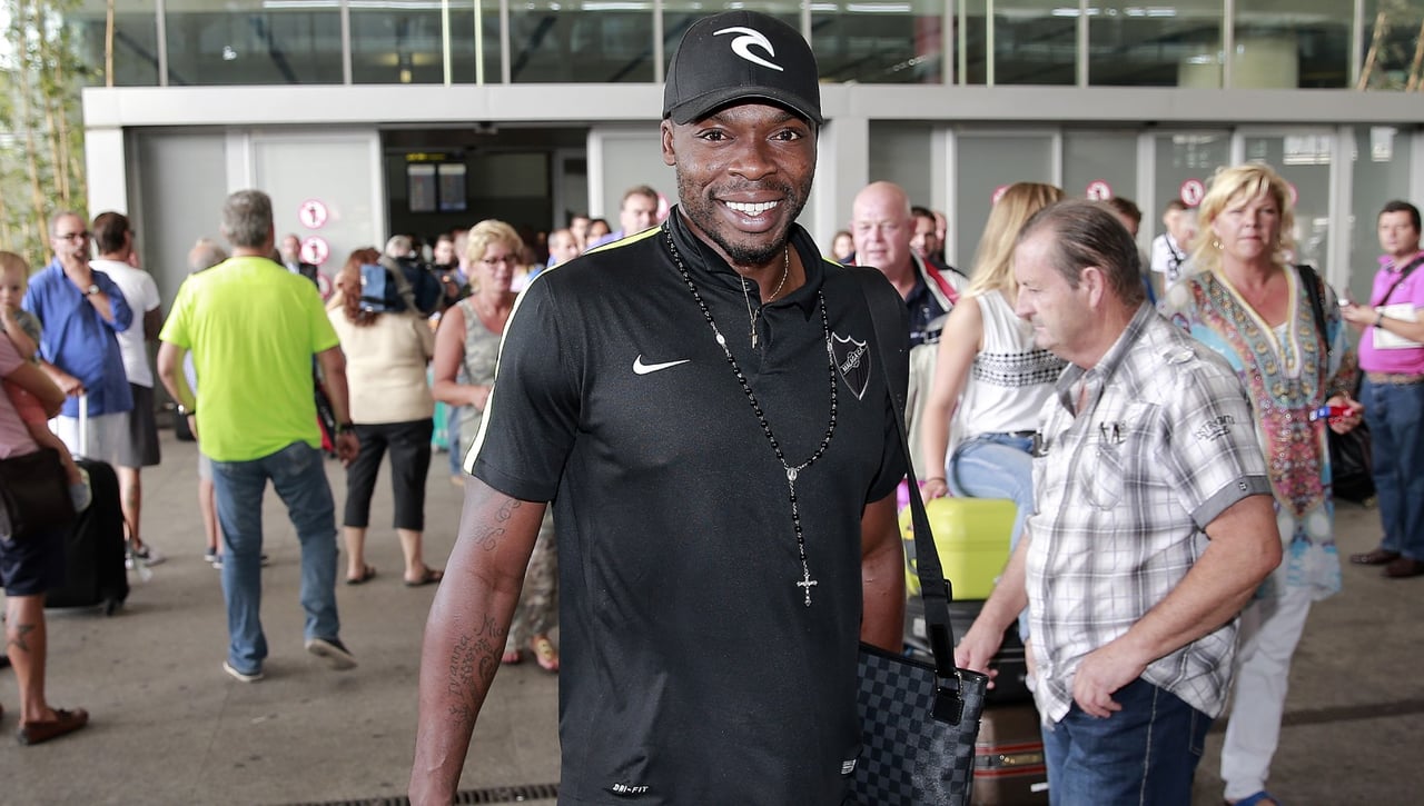 Kameni se ofrece y el Málaga no responde