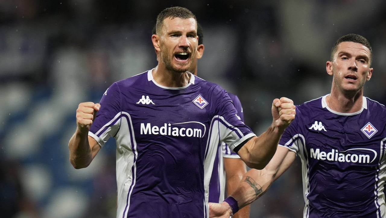 Dzeko y Pioli, choque de ideas en la Fiorentina