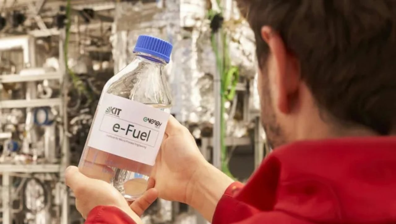 Alemania lanza un desafío a la Unión Europea con la venta de los combustibles sintéticos 