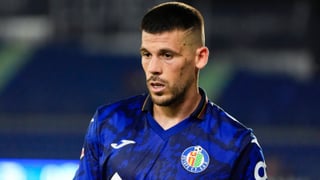 Carles Pérez no se corta y paga a Rafa Benítez con la misma moneda