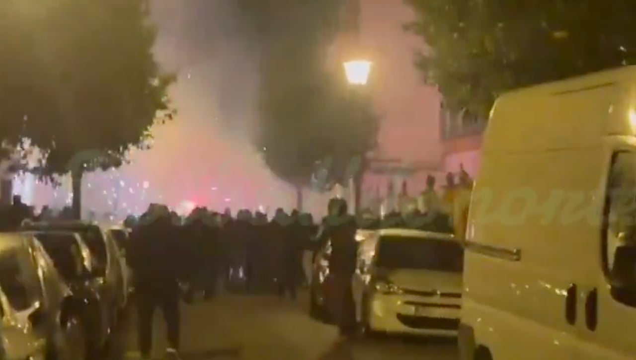 Catorce detenidos tras los primeros enfrentamientos entre ultras de Sevilla y Betis