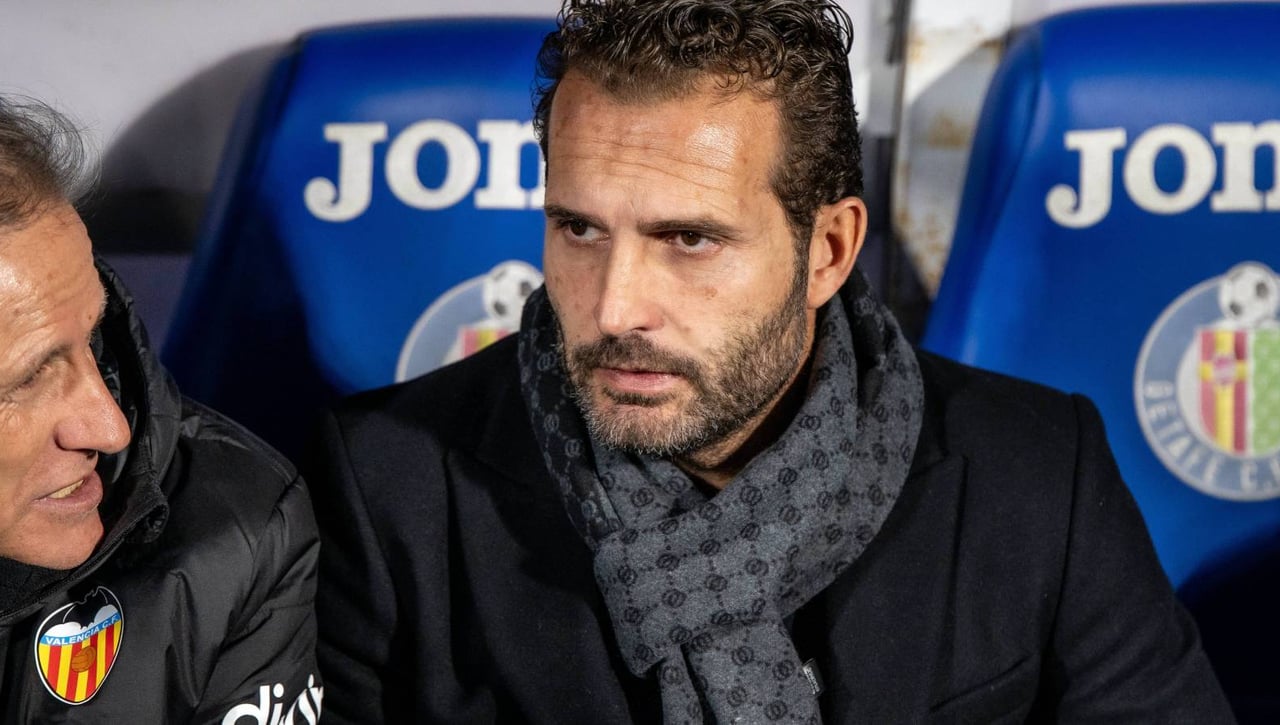 Rubén Baraja hace historia en el Valencia con un canterano