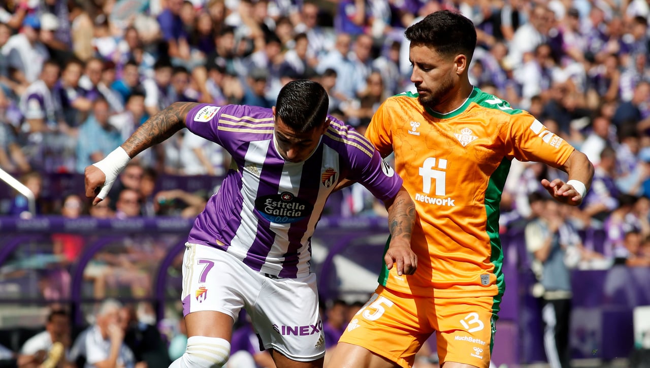 Una de cal y otra de arena para Álex Moreno