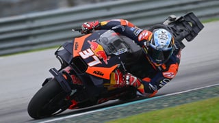 Pedro Acosta se lleva el primer palo con KTM