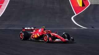 Russell revienta la 'pole', Sainz amenaza y la magia de Fernando Alonso sale a relucir