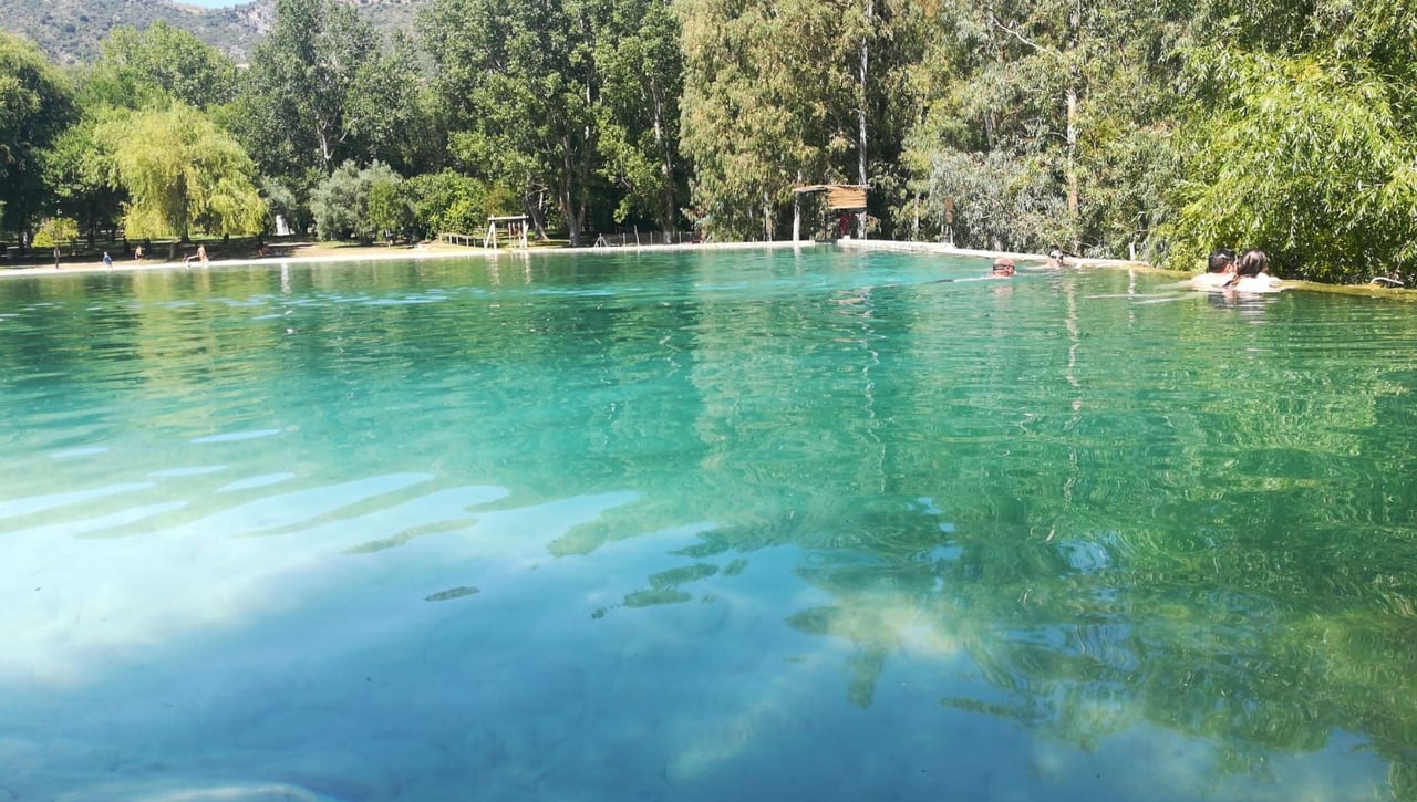 La playa escondida en la sierra de Cádiz que conquista a todo el que la descubre