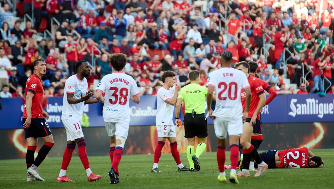 El vestuario del Sevilla clama al cielo: "Pedimos el mismo respeto"