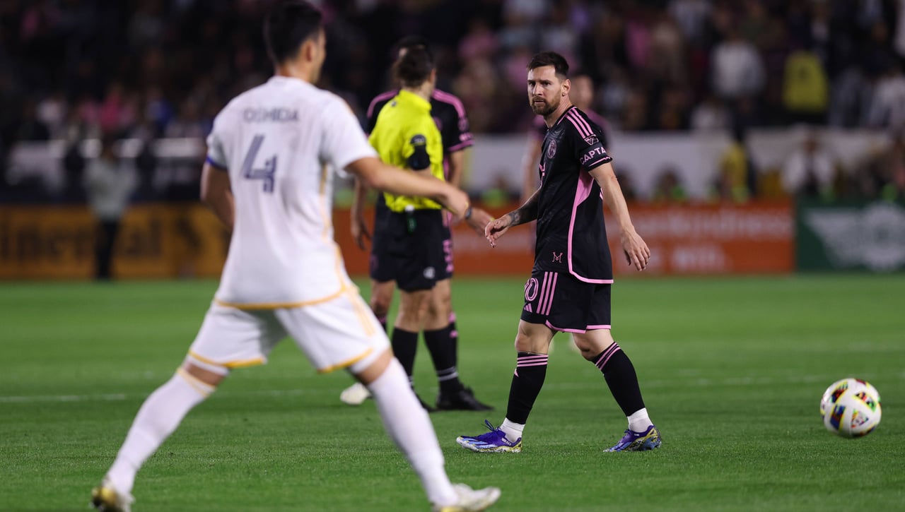 Un ex del Barça amarga a Messi