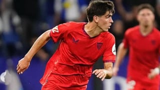 Movimientos para decidir el futuro de Juanlu en el Sevilla