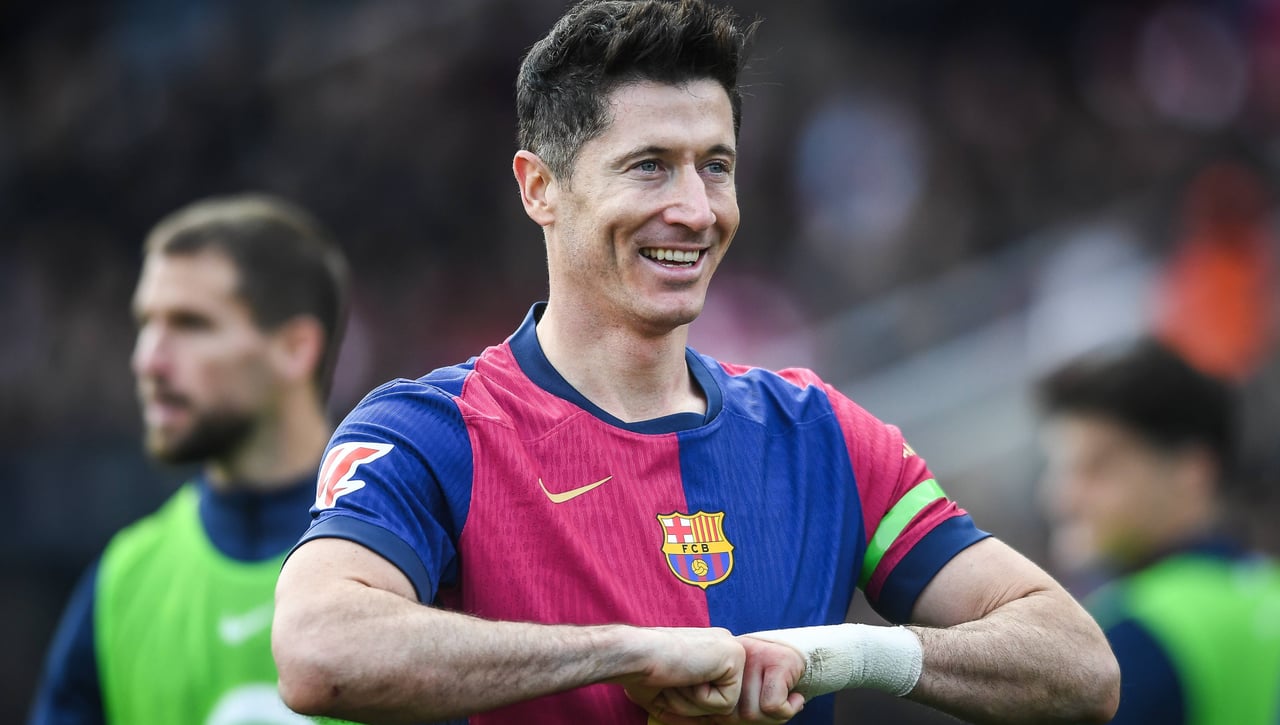 El Barça premia a Lewandowski