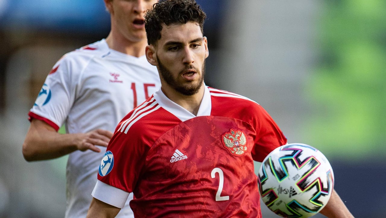 Vuelve a la lista del Sevilla como posible sustituto de Valentín Barco