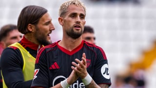 Frenazo a Januzaj por una nueva lesión en el Sevilla