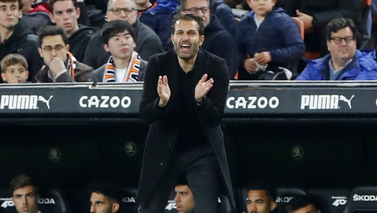 La tensión de Baraja y Marchena con los aficionados del Valencia