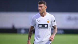 Dani Raba, sin sitio en el Valencia, gusta en Osasuna, que no se mueve por ahora  