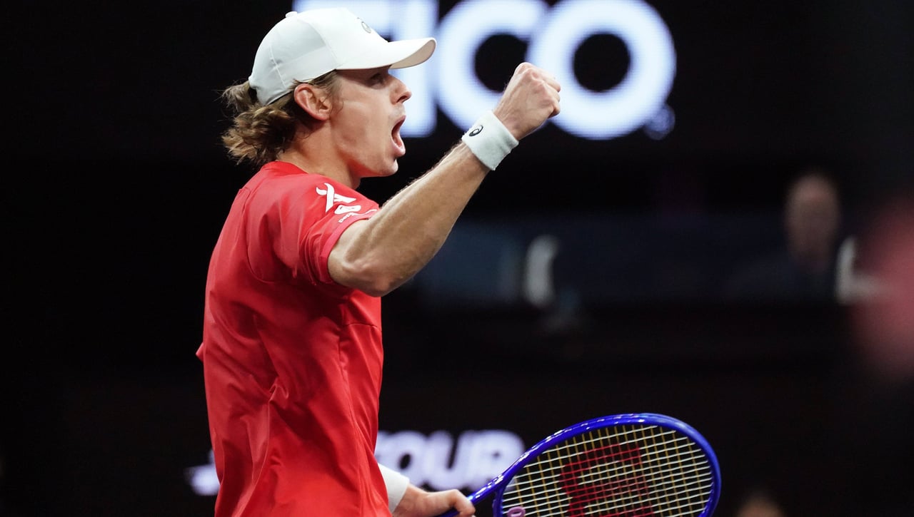 De Miñaur se salva de la quema en el Masters de Shanghái