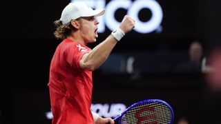 De Miñaur se salva de la quema en el Masters de Shanghái