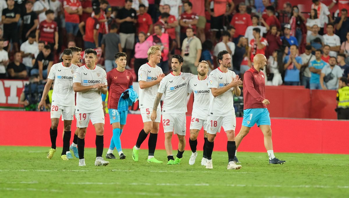 ¿Fichará el Sevilla a un nuevo central?