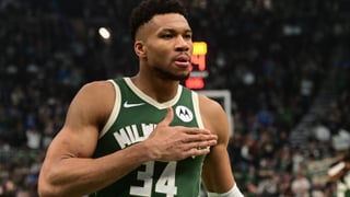 Giannis Antetokounmpo da el paso con los Knicks
