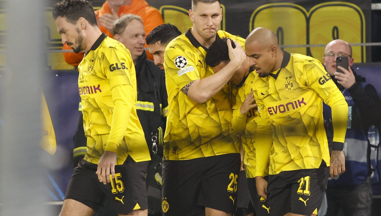 Sancho guía al Dortmund y Reus apuntilla al PSV para pasar a cuartos (2-0)