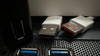 Para gustos, colores de USB: ¿Qué significa cada color de los cables de carga?