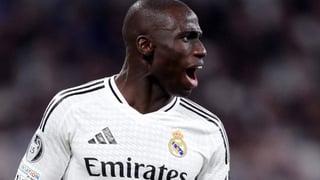 Mendy da la sorpresa