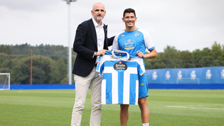 Loureiro descarta los problemas con Antonio Hidalgo en el Deportivo de La Coruña