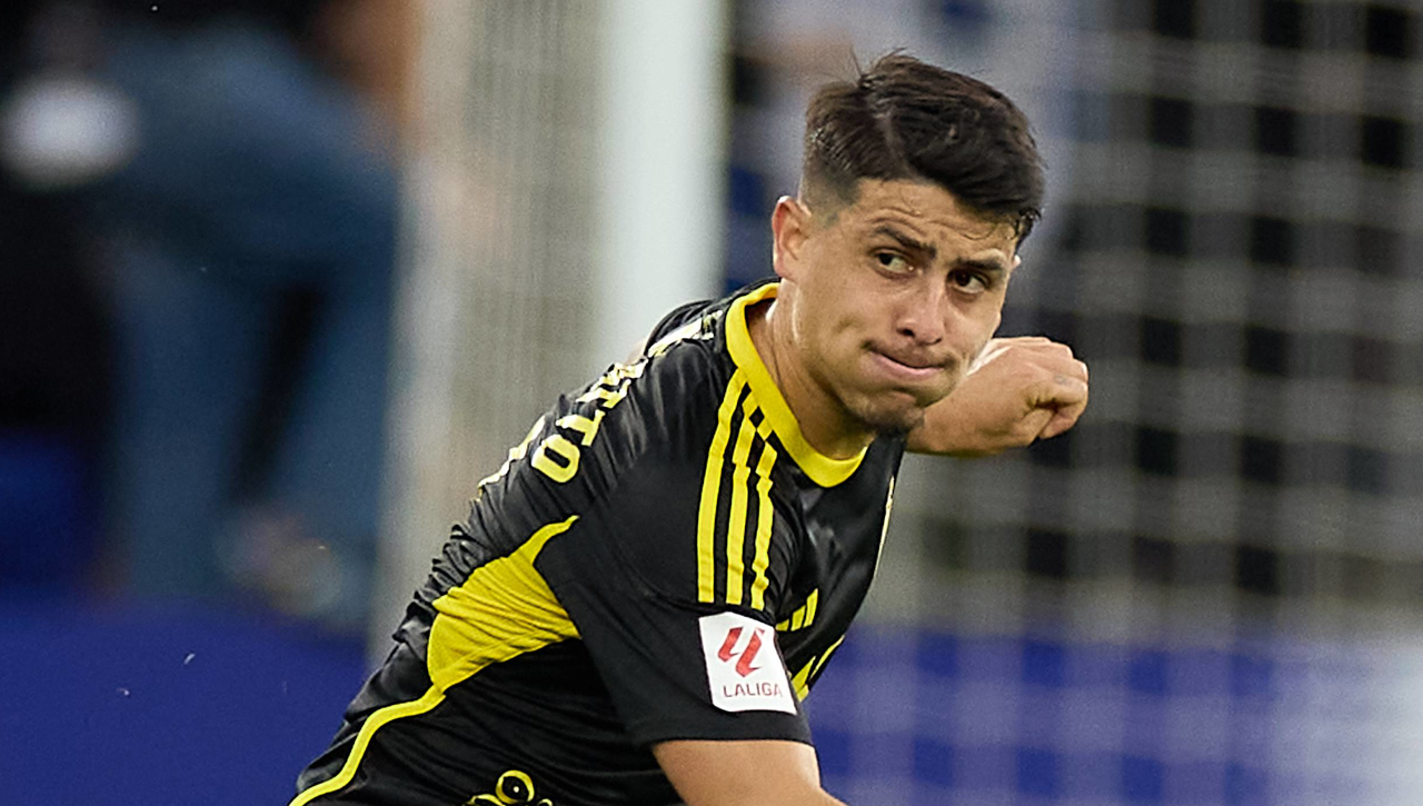 Colombatto no se muerde la lengua en el Real Oviedo: "Llevamos tres meses comiendo mierda"