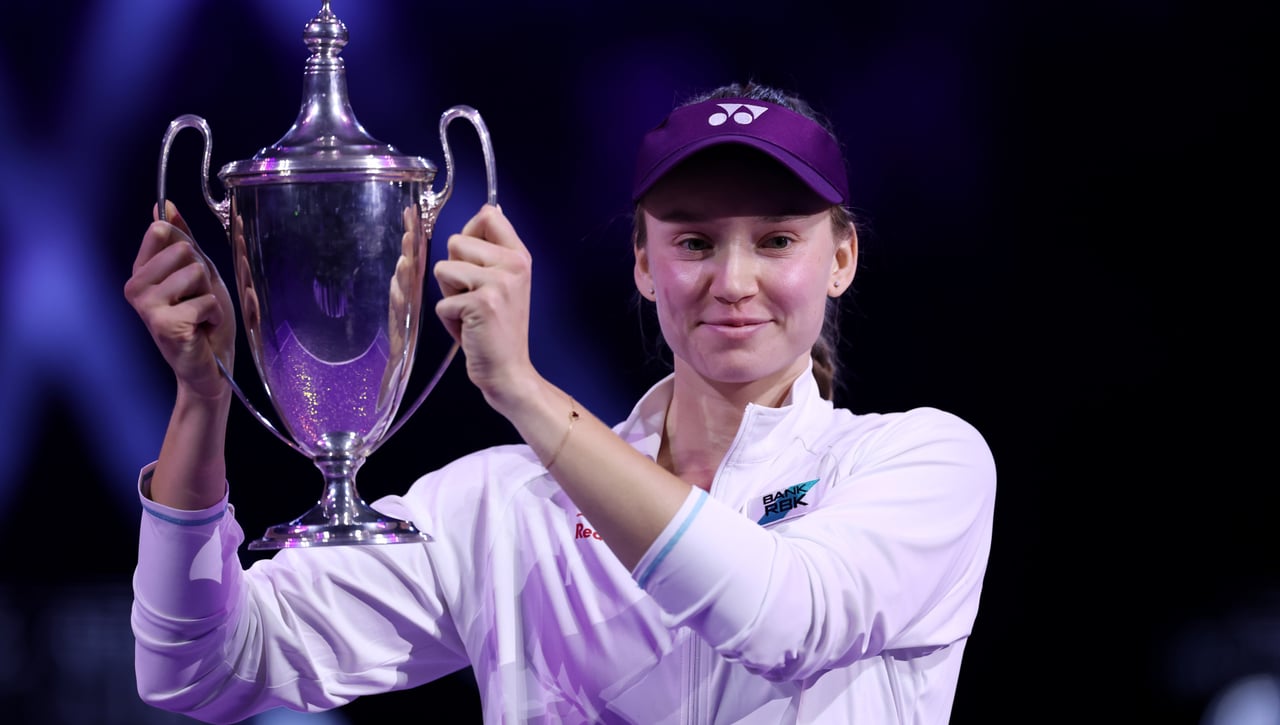 El desplante de Rybakina que ensucia su título en las WTA Finals