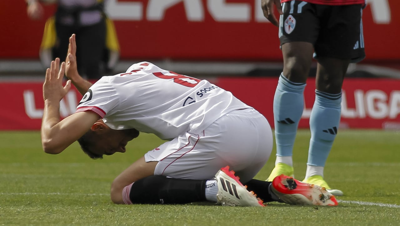 Al Sevilla se le complica un poco más la vida