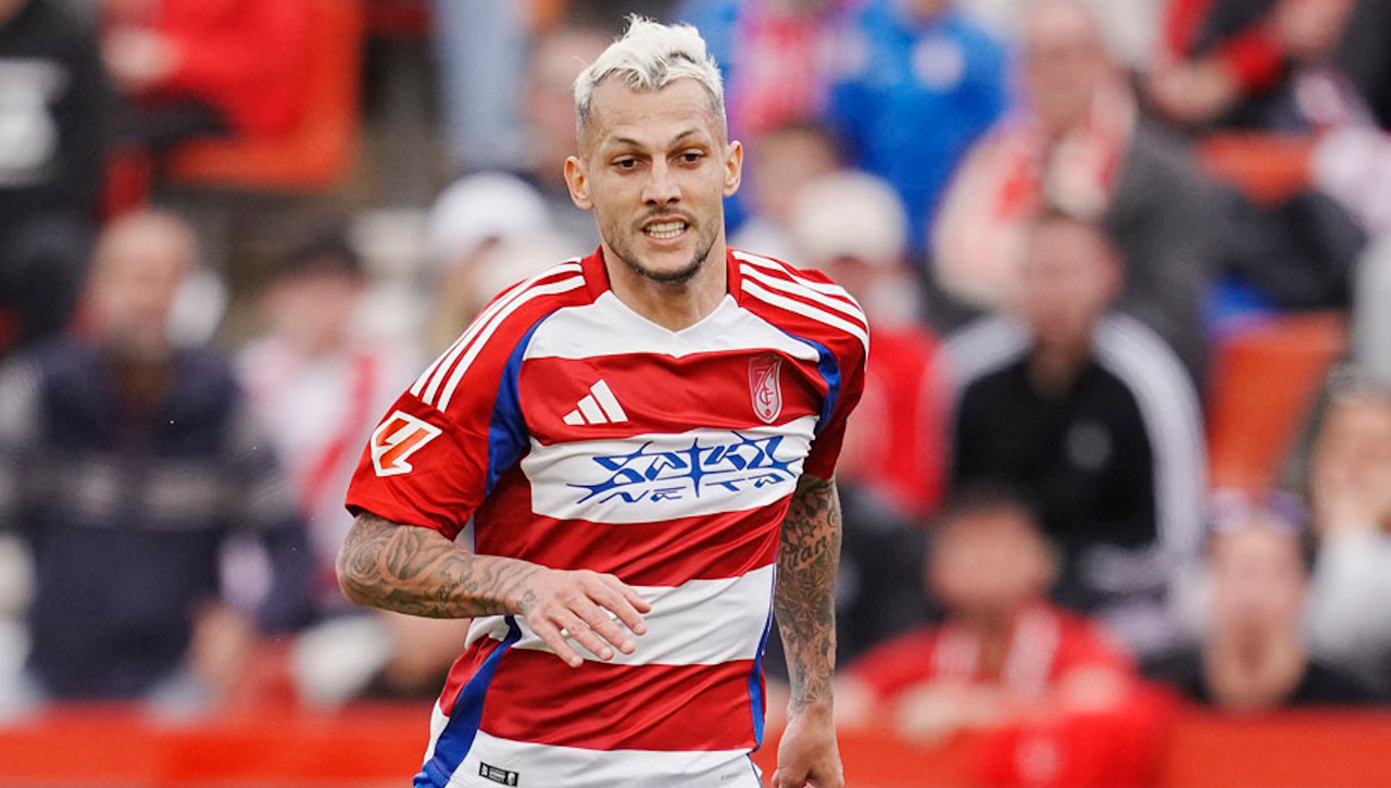 La salida de Stoichkov queda frenada en el Granada