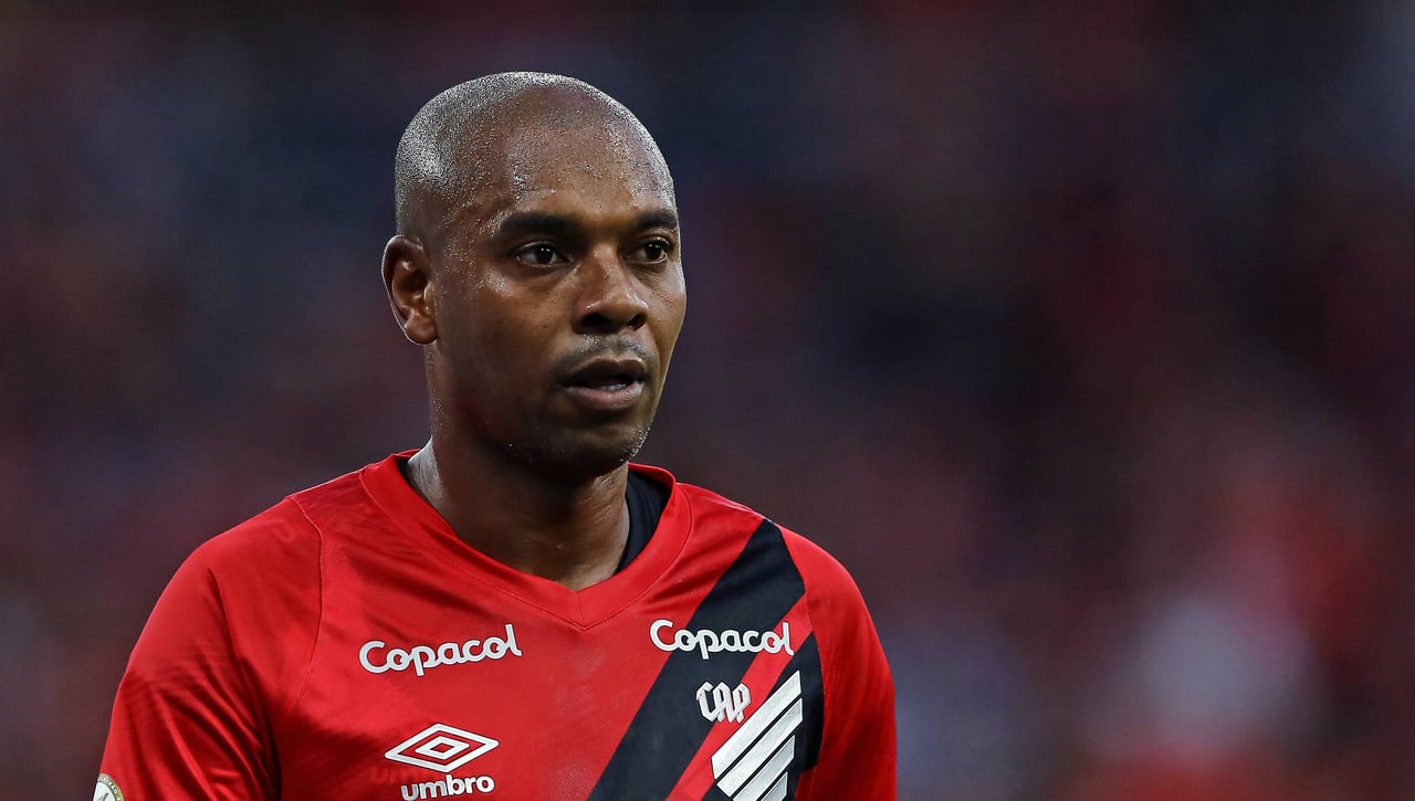 Fernandinho pone fin a una carrera legendaria: el brasileño anuncia su retirada definitiva del fútbol profesional