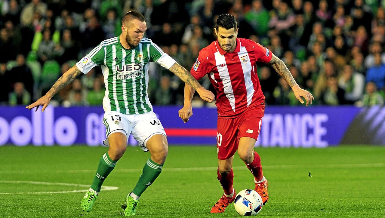 Un ex de Osasuna y Betis, nuevo entrenador del Niza por Favre