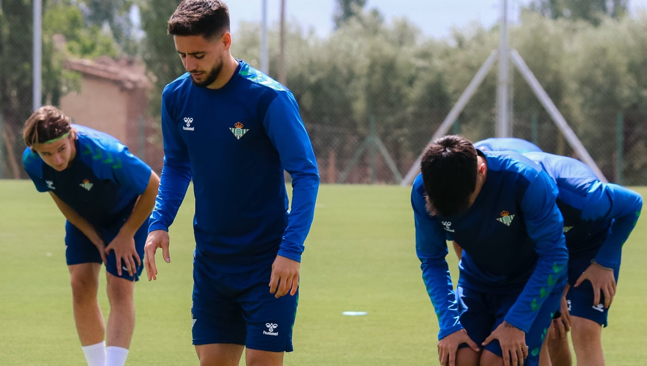 El plan de trabajo del Betis con otros tres amistosos en el horizonte: fechas, rivales y horarios