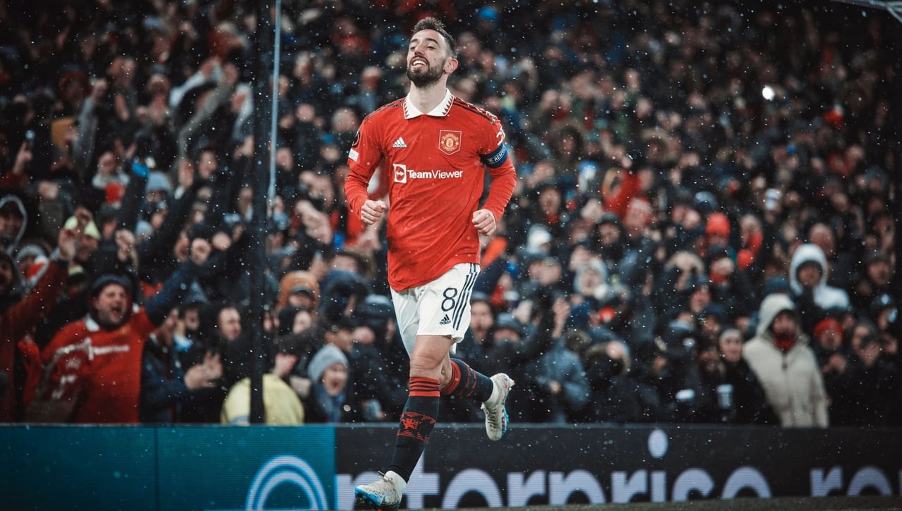 Dos acciones muy polémicas solapadas por la goleada del United al Betis