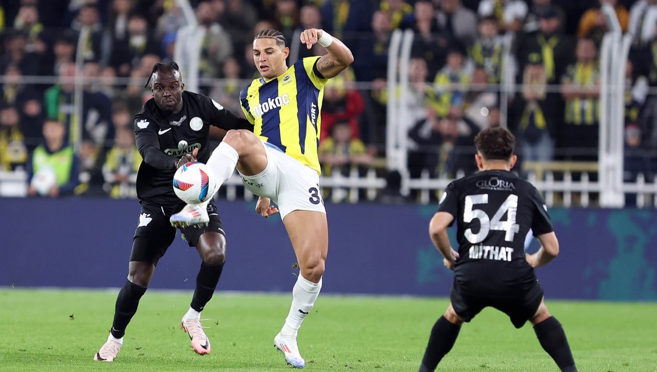 Nueva lesión de Diego Carlos